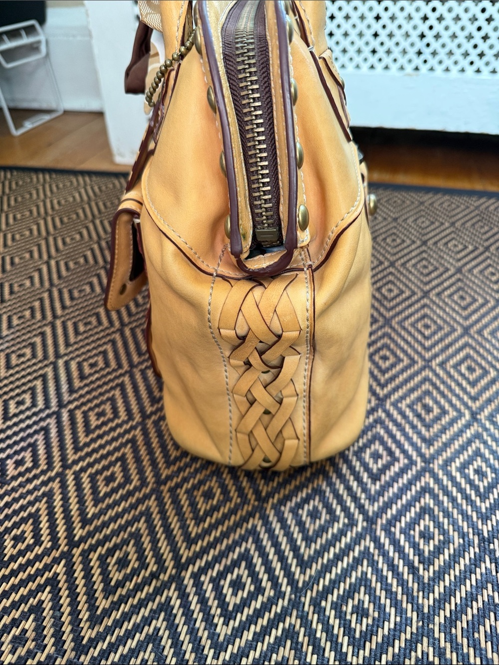 Vintage Y2K Coach 11977 Thompson Vachetta studded whipstitch bag - Picture 4 of 16